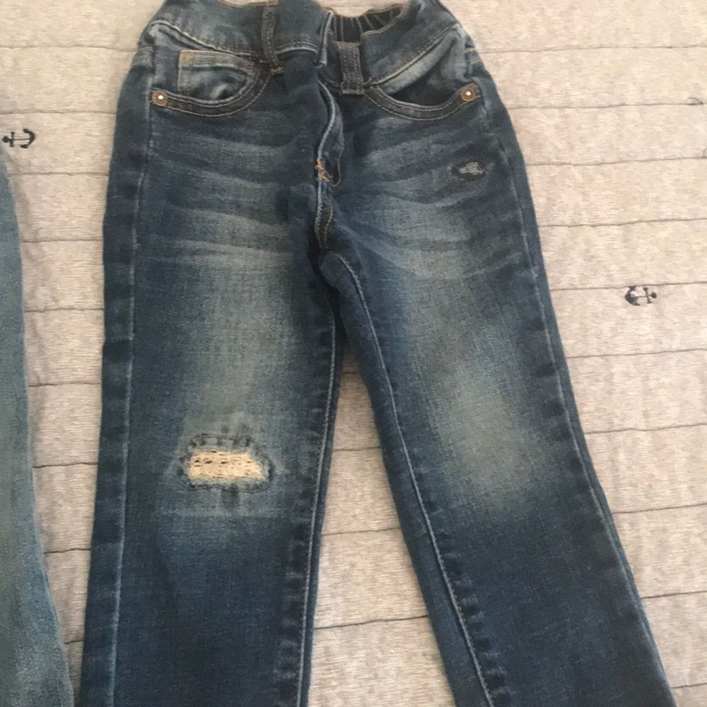 Carters and osh kosh jeans - Picture 2 of 3